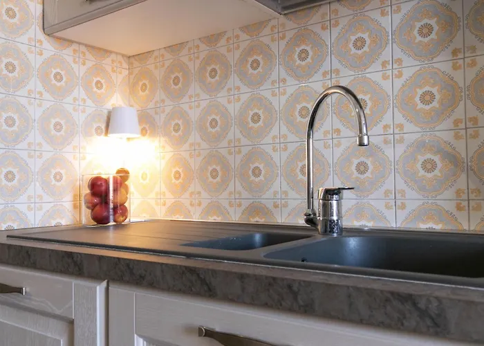 Mamma Ciccia - Root 12 ליירנה